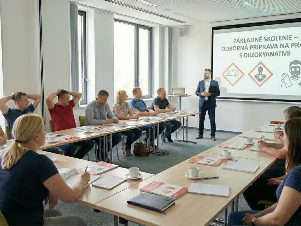 Všeobecná odborná príprava na prácu s diizokyanátmi (úroveň 1)